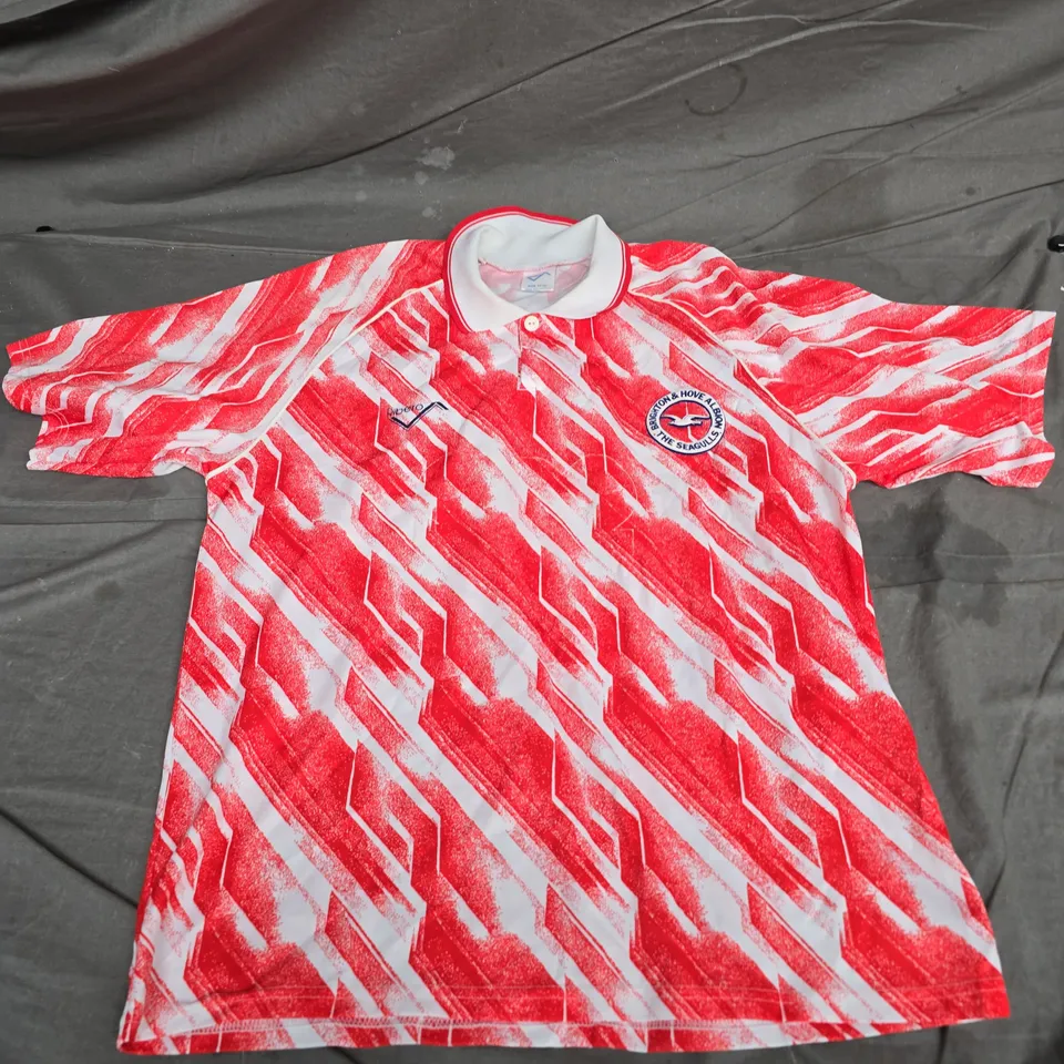 BRIGHTON & HOVE ALBION FC CLASSIC JERSEY – RED/WHITE DIAGONAL STRIPE, CREST, RIBERO, MEN'S SIZE 44-46