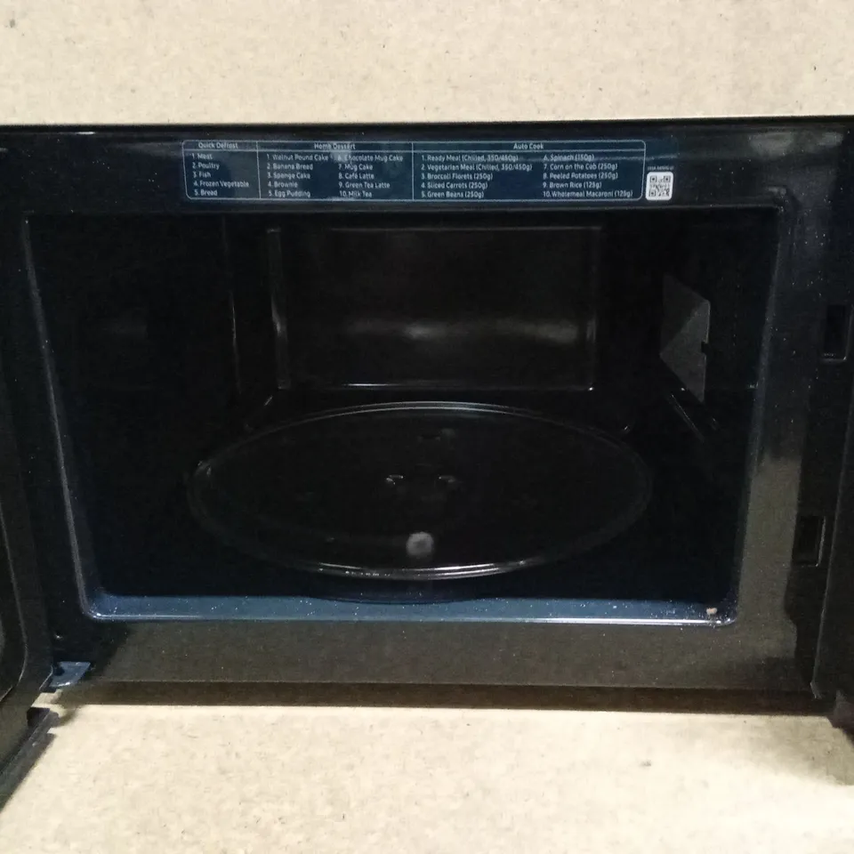 SAMSUNG MS23DG4504ATE3 SOLO MICROWAVE OVEN WITH QUICK DEFROST, 23L