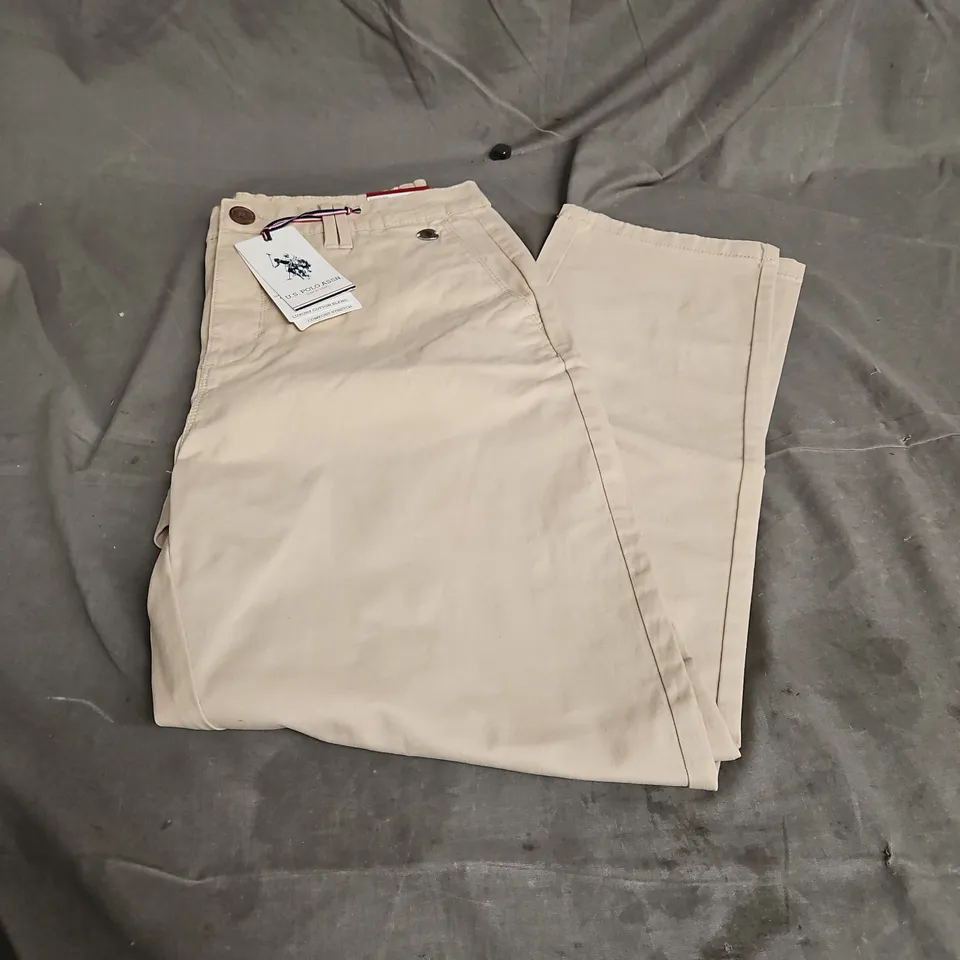 US POLO ASSN TROUSERS IN SMOKE GREY SIZE L