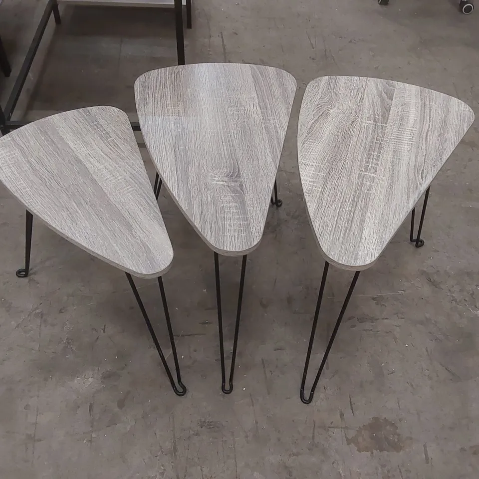 SET OF 3 SIDE TABLES