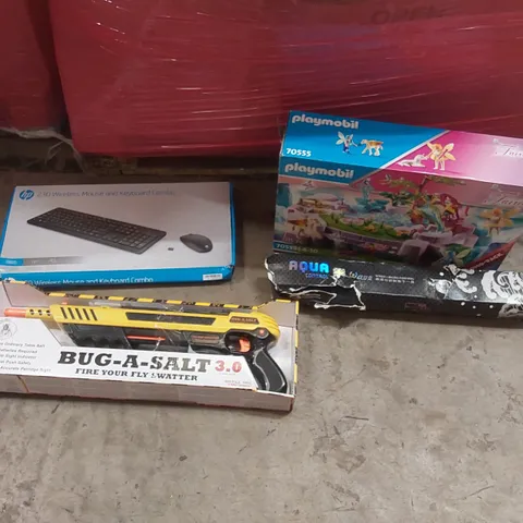 PALLET OF ASSORTED ITEMS TO INCLUDE: PLAYMOBI TOY, HP WIRELESS MOUSE AND KEYBOARD, BUG GUN, GAMING MOUSE MAT ECT