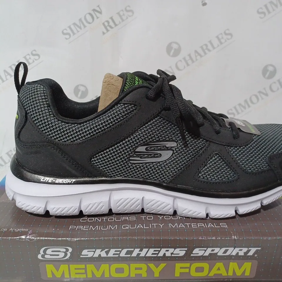 SKECHERS SPORTS MEMORY FOAM BLACK TRAINER - SIZE 11