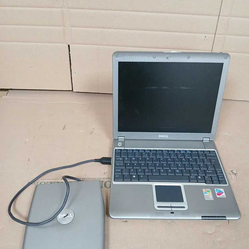 DELL WINDOWS XP PROFESSIONAL 1-2CPU AND EXTERNAL MEDIA BAY PD01S 