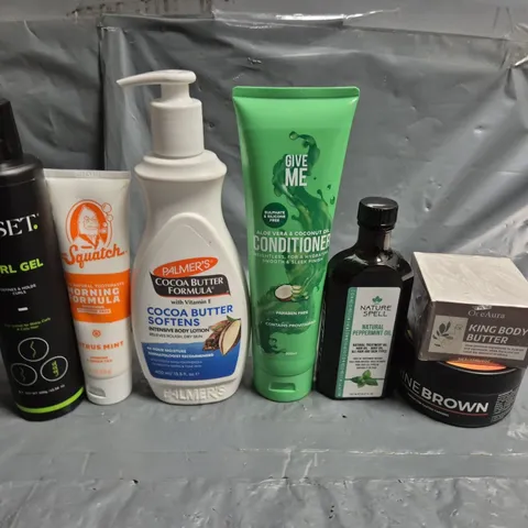 TOTE OF APPROXIMATELY 15 ASSORTED COSMETIC ITEMS TOO INCLUDE BODY BUTTER, DR.SQUATCH AND PEPPERMINT OIL