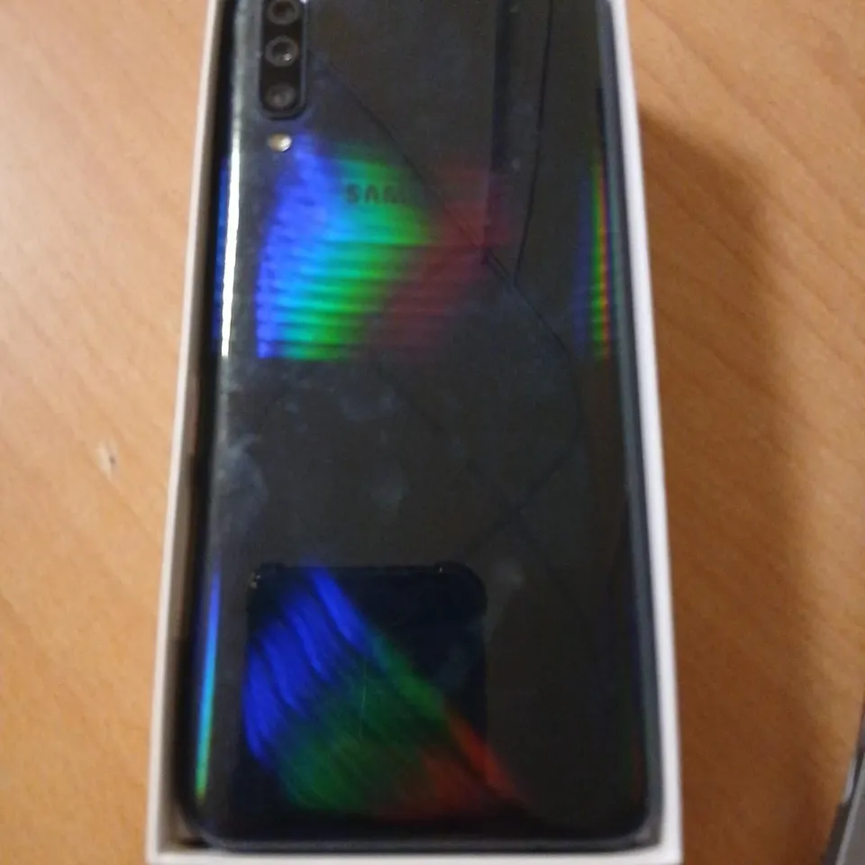 SAMSUNG GALAXY A51 5G SMARTPHONE – BLACK (BOXED)