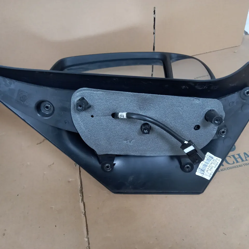 RENAULT MASTER MIRROR RIGHT (9PINS)