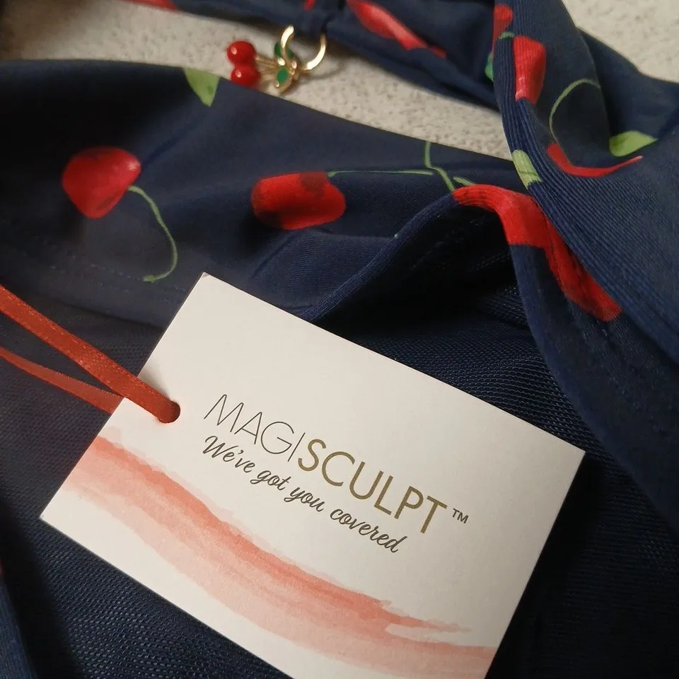 MAGI SCULPT CHERRY PRINT BIKINI BOTTOMS – UK 14 (EU 42)