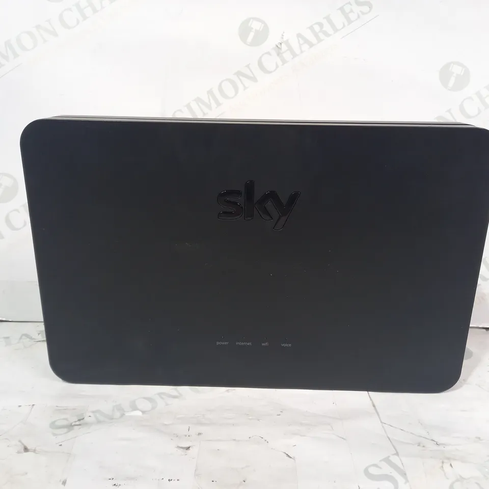 SKY SR203 Q BROADBAND HUB