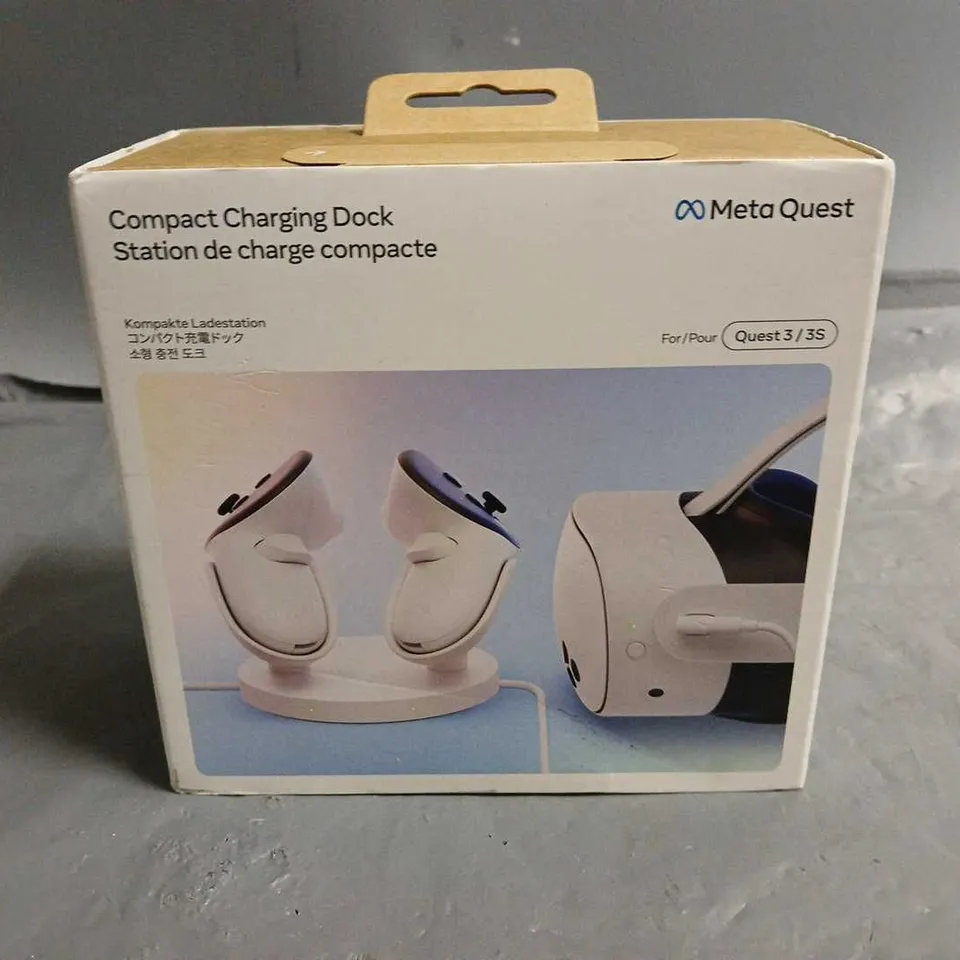 SEALED META QUEST COMPACT CHARGING DOCK - FOR QUEST 3/3S