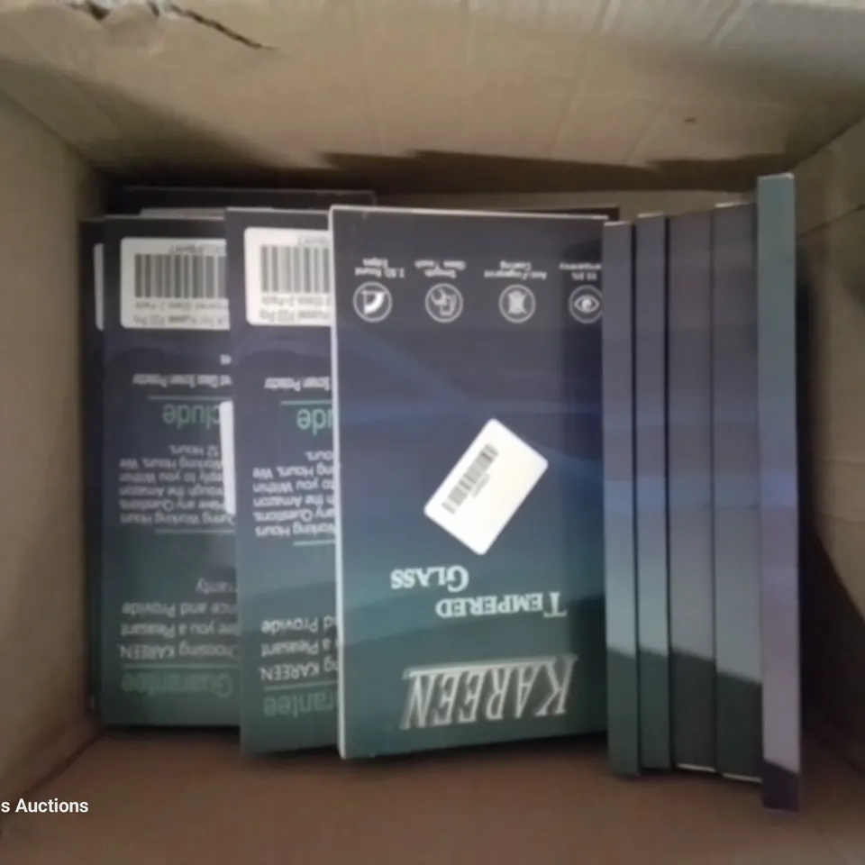 PALLET OF ASSORTED ITEMS TO INCLUDE, HUMANE MOUSE TRAPS, WIRE STORAGE BASKETS, SCREEN PROTECTORS, FOOD HYGIENE SIGNS.