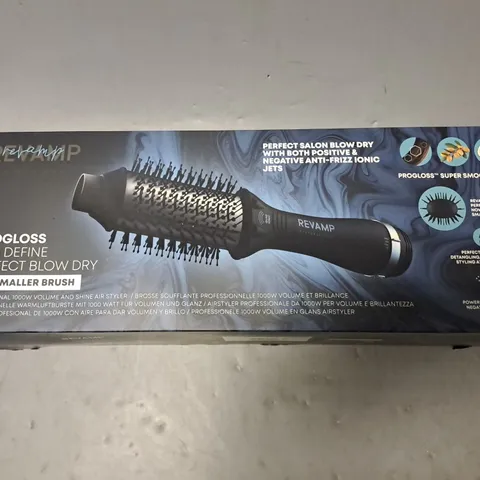 BOXED REVAMP PROFESSIONAL PROGLOSS PRO DEFINE PERFECT BLOW DRY DR-1950A-GB