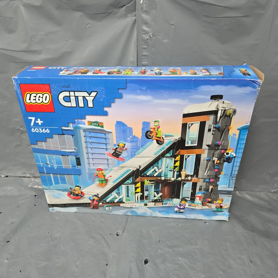 BOXED LEGO CITY 60366 SET