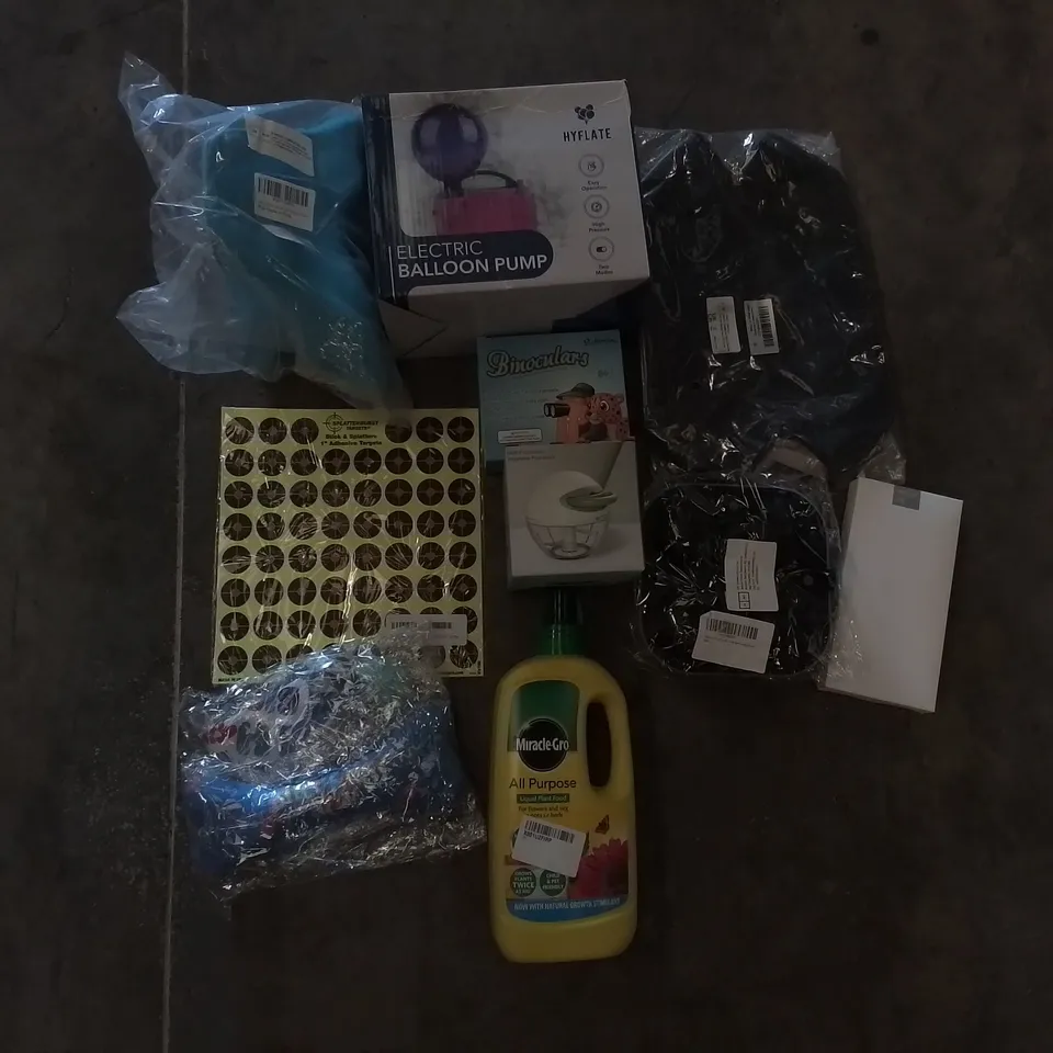 PALLET CONTAINING 6 BOXES OF ASSORTED ITEMS INCLUDING ELECTRIC BALLOON PUMP, BINOCULARS, PROTECTIVE PHONE CASE, MULTIPURPOSE VEGETABLE PROCESSOR, SPLATTERBUG TARGETS, ICE CUBE TRAY
