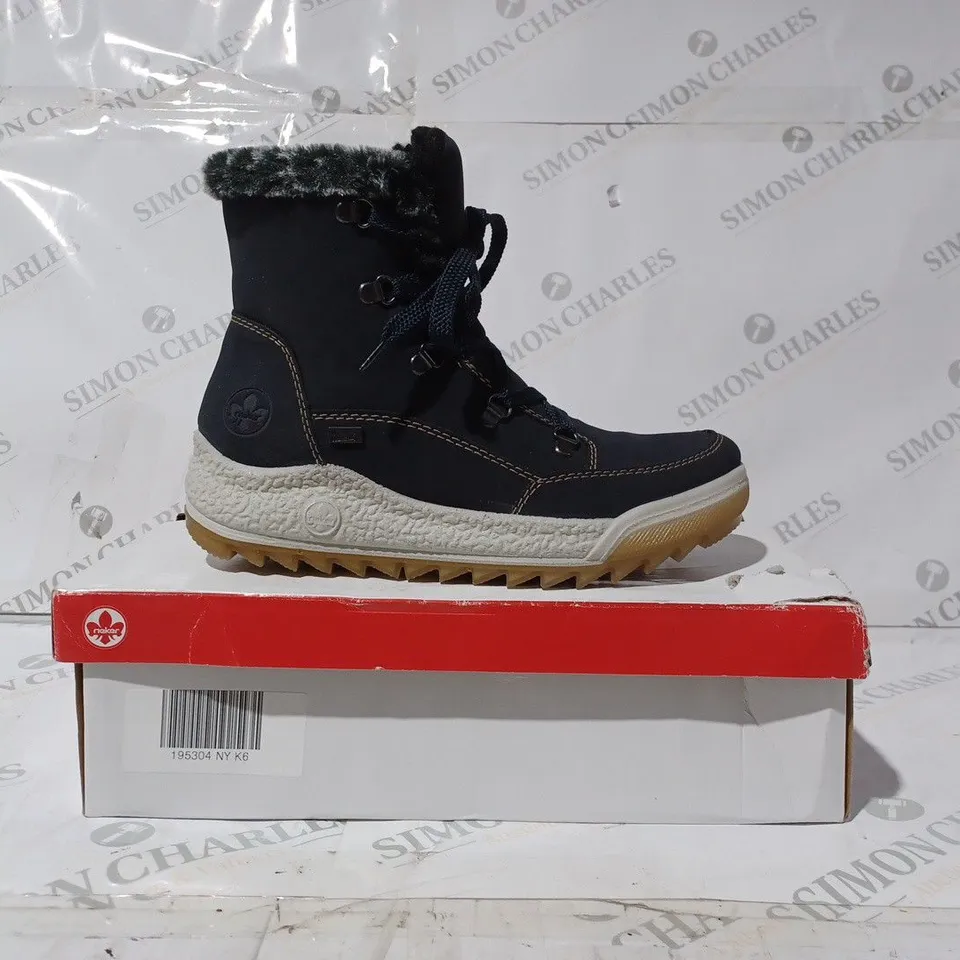 BOXED PAIR OF RIEKER WARM HIKING BOOTS, NAVY - SIZE 6 