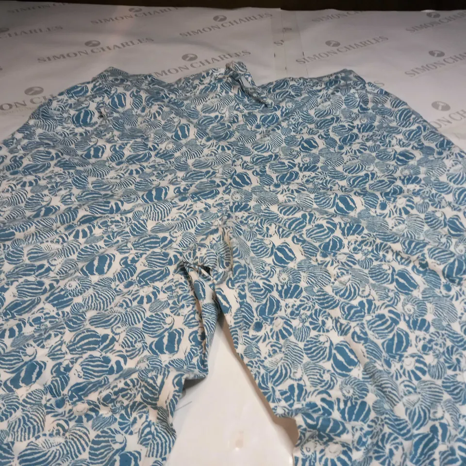 SEASALT CORNWALL ORGANIC COTTON SEASHELL DESIGN PANTS IN BLUE/WHITE - UK 14