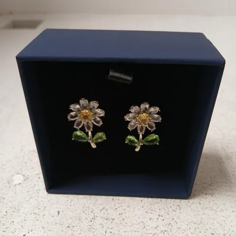 BUTLER & WILSON CRYSTAL DAISY EARRINGS 