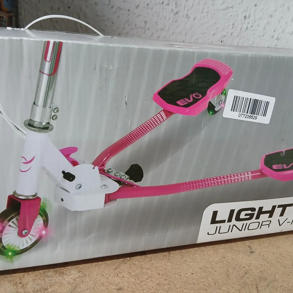 EVO LIGHT UP JUNIOR V-FLEX SCOOTER – BOXED, PINK & WHITE