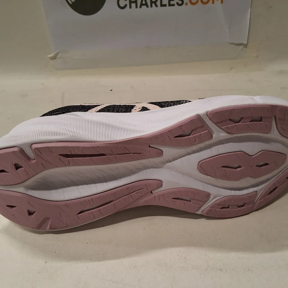 ASICS DYNABLAST 5 WOMEN’S RUNNING SHOES – PEARL PINK/BLACK, UK 6 (US 8)