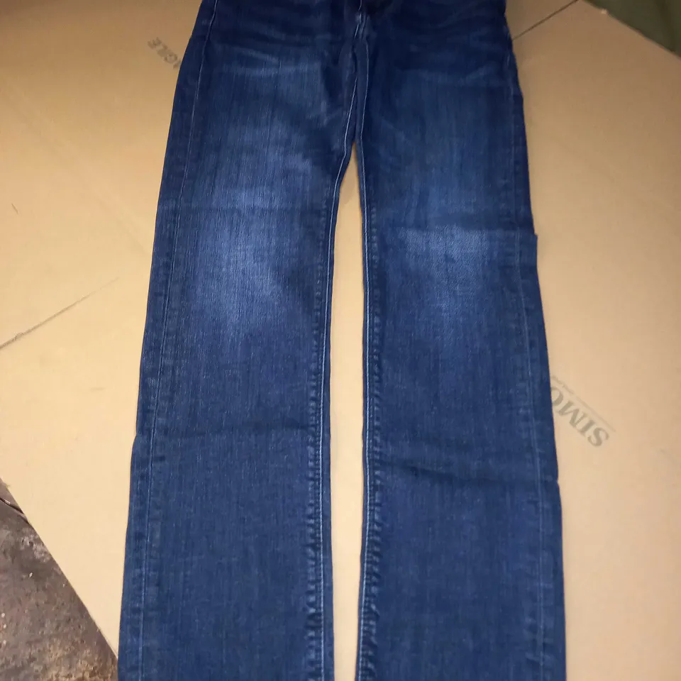 TOMMY HILFIGER SLIM FIT BLEECKER THE FLEX JEANS IN DARK BLUE - W30/L30
