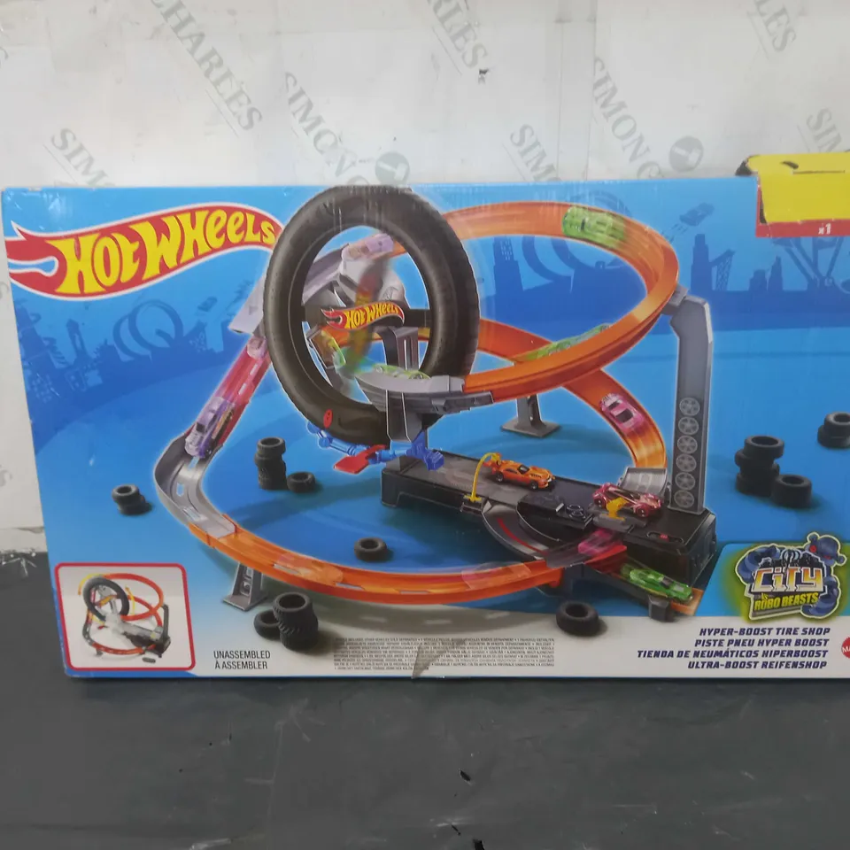 HOT WHEEL HYPER-BOOST TIRE SHOP 