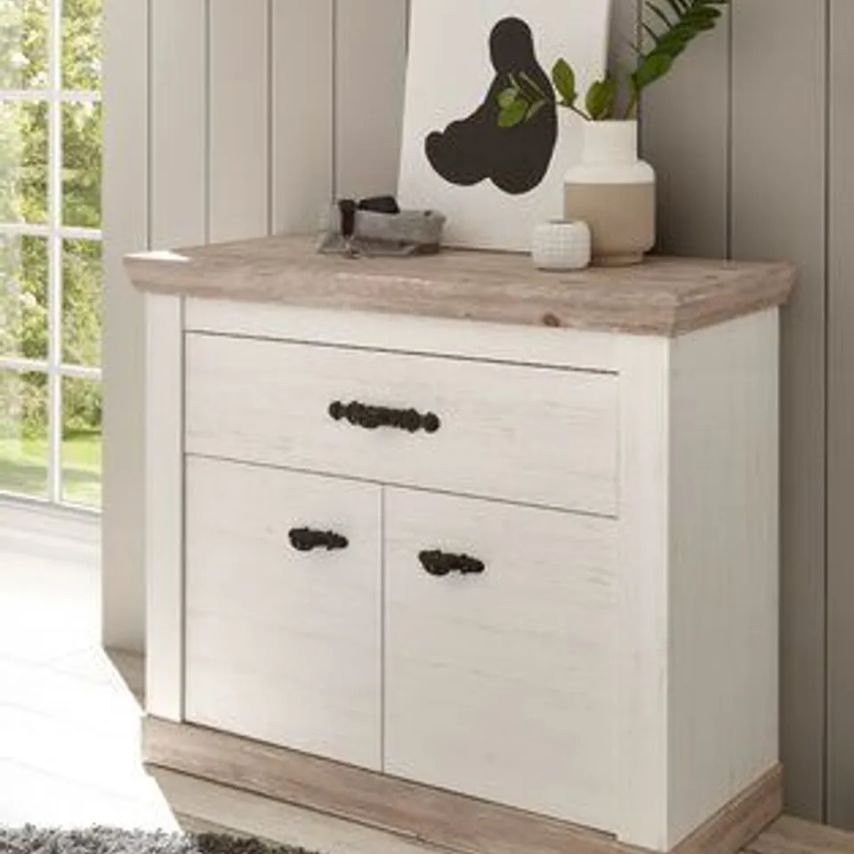 BOXED CAROLINE CHEST