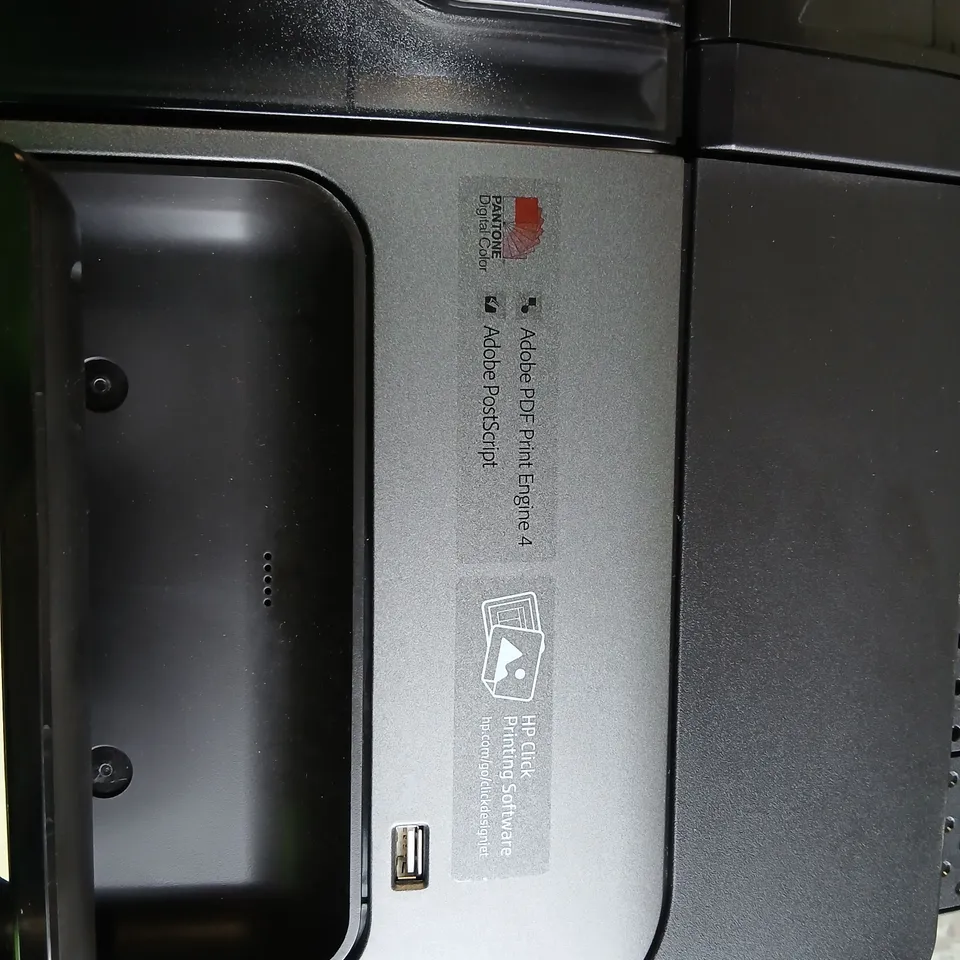 HP DESIGNJET Z9+ POSTSCRIPT COLOUR PRINTER WITH DREAMCOLOR – ON STAND