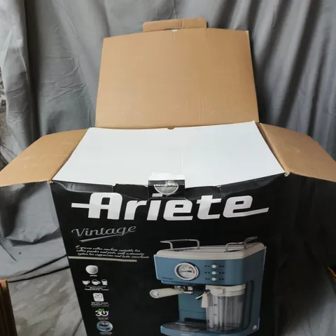 ARIETE VINTAGE ESPRESSO COFFEE MACHINE – BOXED (BLUE) 