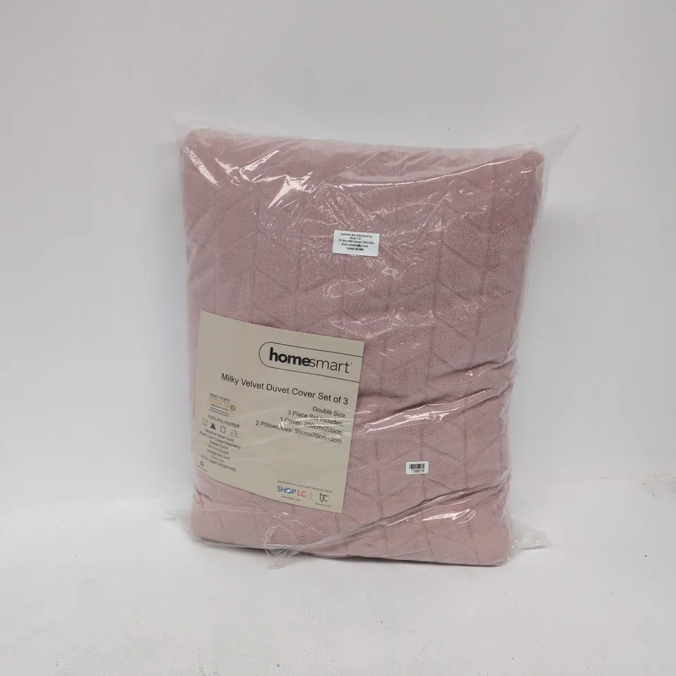 HOMESMART MILKY VELVET DUVET COVER SET OF 3