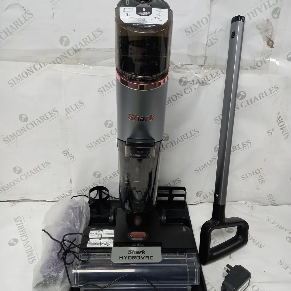 BOXED SHARK HYDROVAC CORDLESS VACUUM CLEANER WD210UK