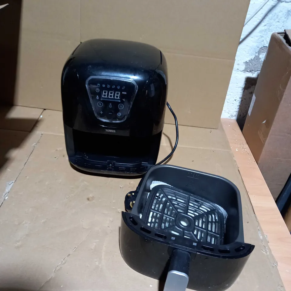 TOWER VORTX DIGITAL AIR FRYER 