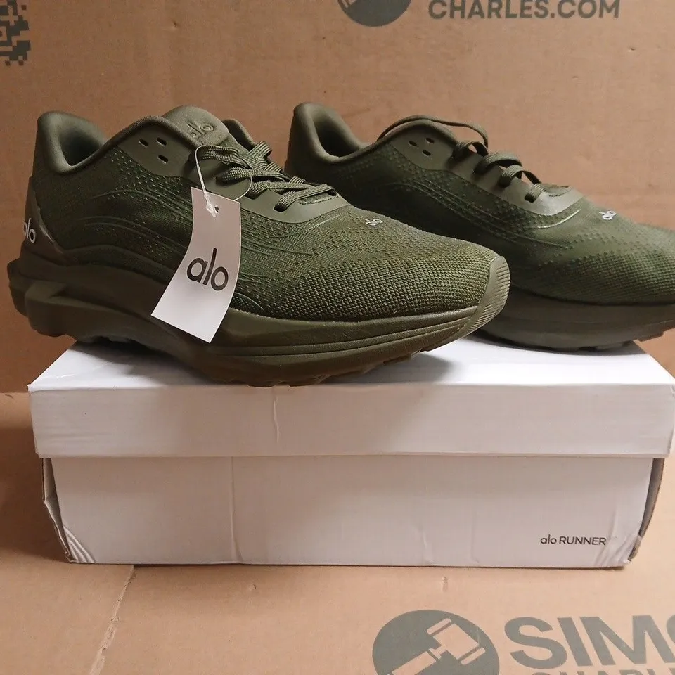 BOXED PAIR OF ALO RUNNER TRAINERS IN LIVE GREEN SIZE UK 10