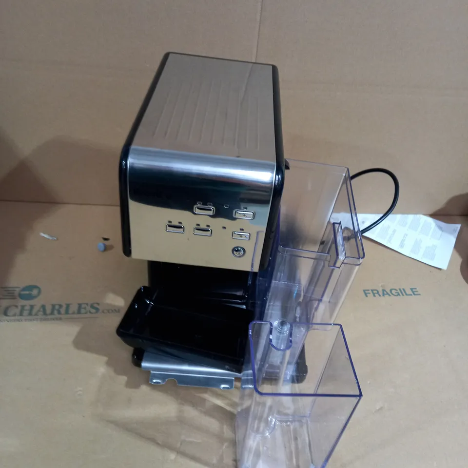 BREVILLE COFFEE MACHINE 