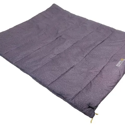 BRAND NEW REGATTA MAUI DOUBLE SLEEPING BAG GREY