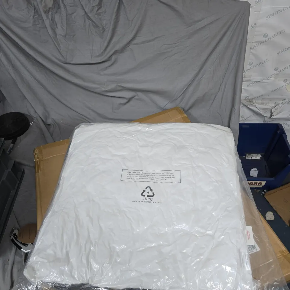 K BY KELLY HOPPEN VELVET CUSHION – SET OF 1, 65 X 65 CM