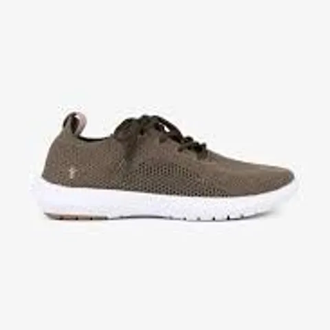 EMU AUSTRALIA SPRINGBROOK TRAINERS DARK OLIVE SIZE 6