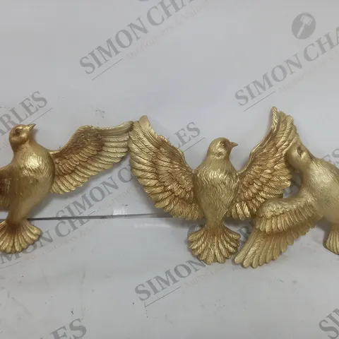 BOXED ALISON CORK SET OF 3 WALL HANGING BIRDS