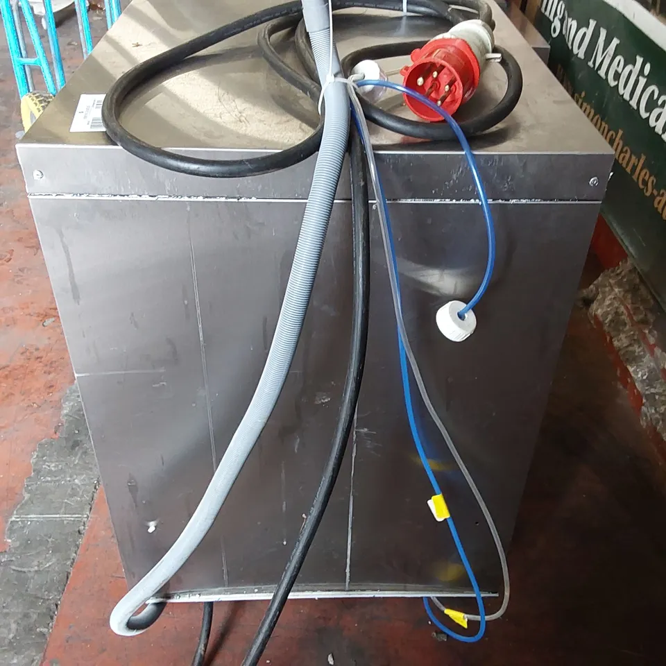  BUFFALO DW319 COMMERCIAL DISHWASHER WITH DRAIN PUMP