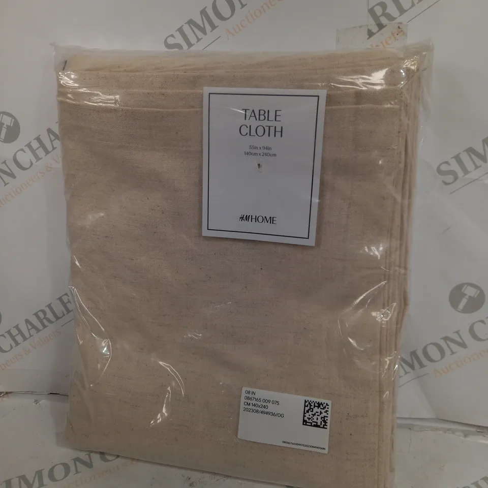 BAGGED H+M HOME TABLE CLOTH 140X240CM