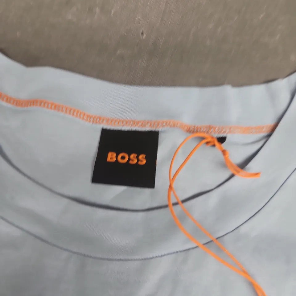 BOSS LOGO TEE IN SKY BLUE - LARGE