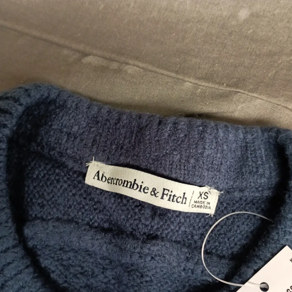 ABERCROMBIE & FITCH KNIT SWEATER – NAVY, UK 6 (XS) (VERIFY MODEL)