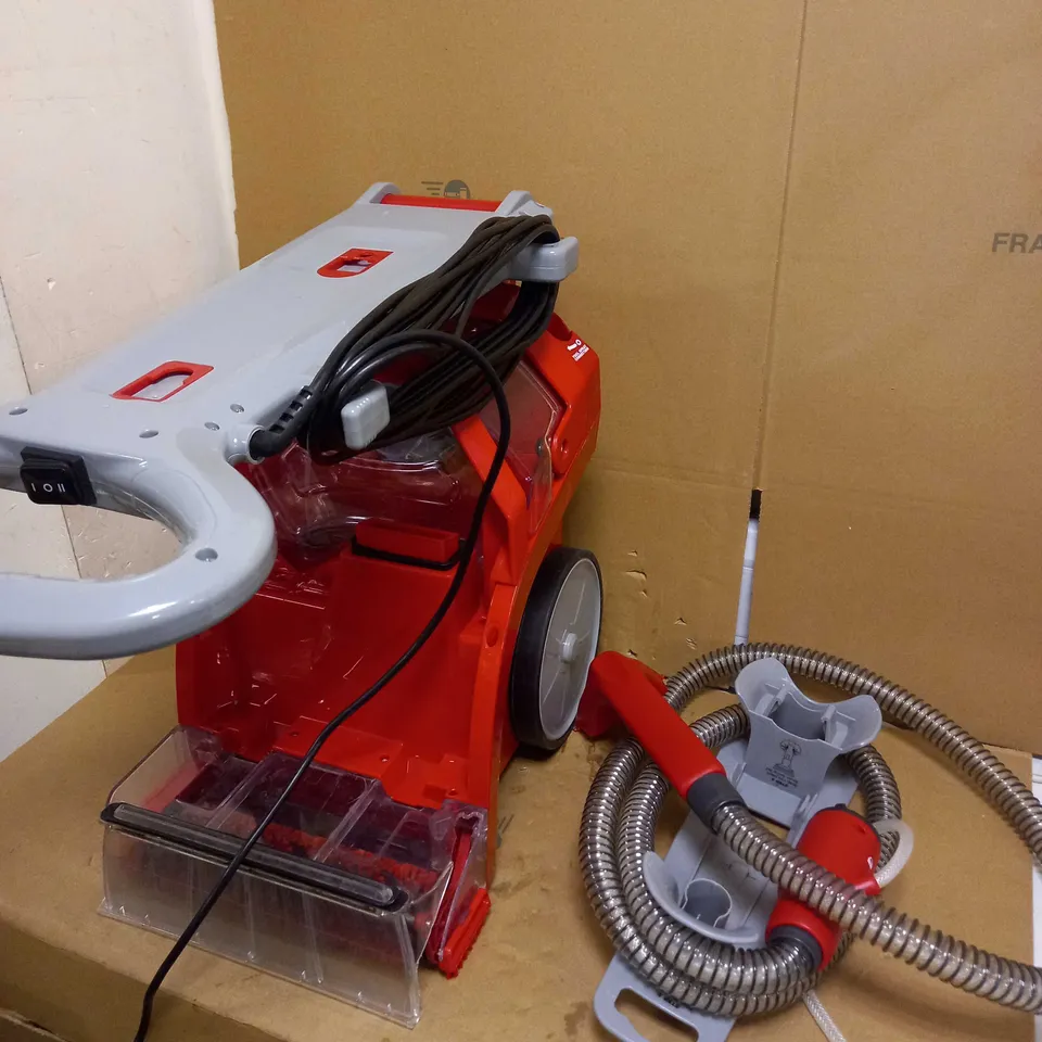 RUG DOCTOR CARPET CLEANER