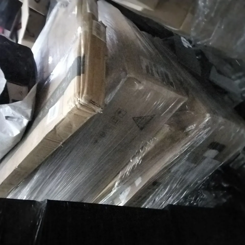 PALLET OF ASSORTED ITEMS INCLUDING SDADI OFFICE CRANK STANDING DESK, MATTRESS