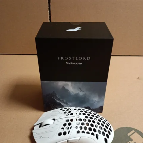 FINALMOUSE FROSTLORD WHITE HONEYCOMB MOUSE – BOXED