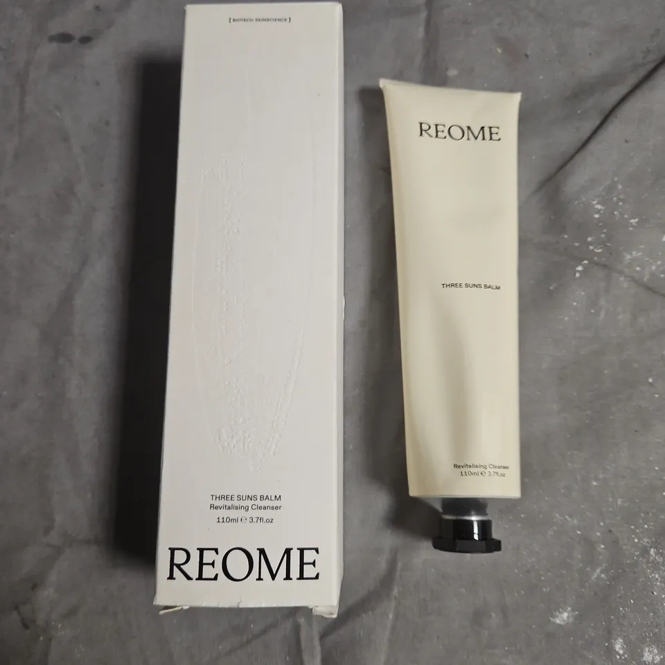 REOME THREE SUNS BALM REVITALISING CLEANSER 110ML - BOXED