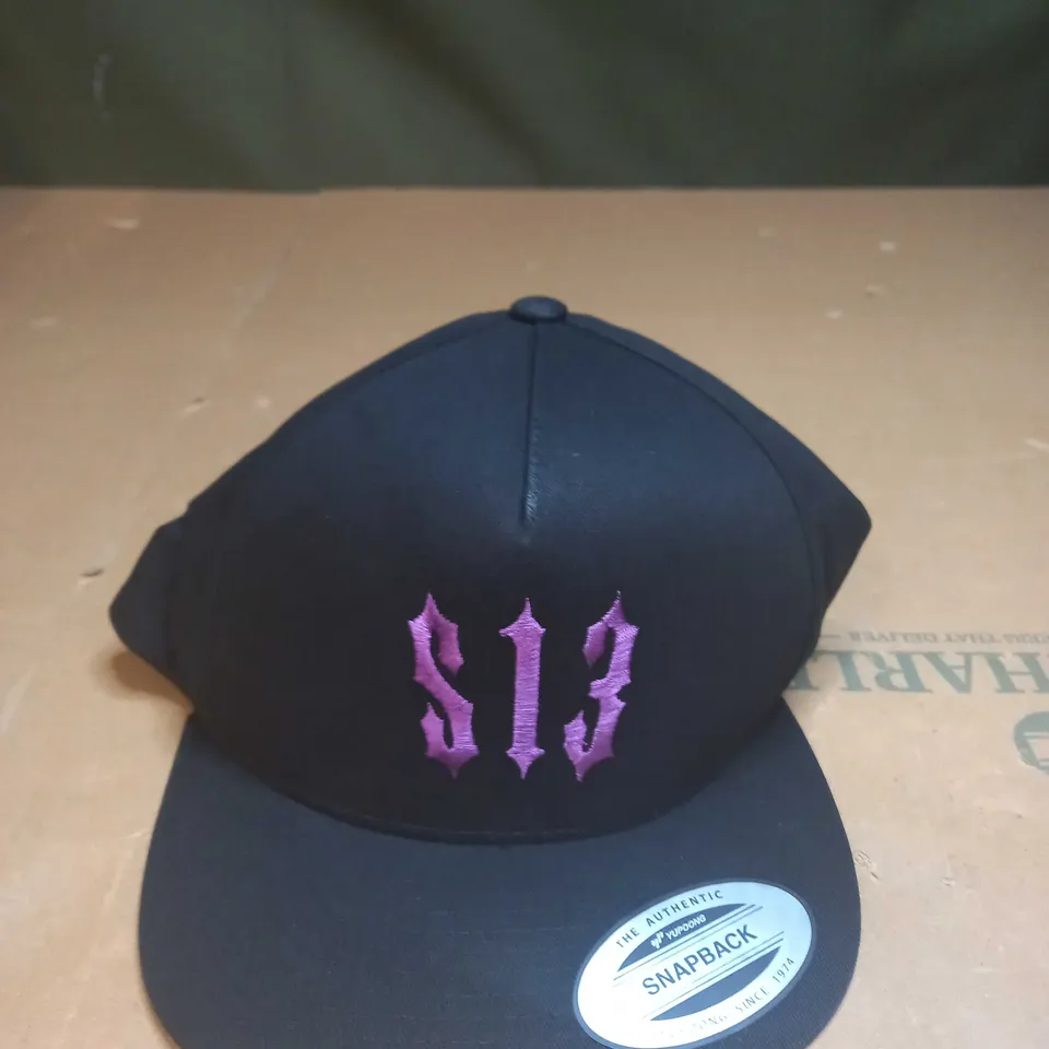 CLASSIC 5 PANEL SNAPACK