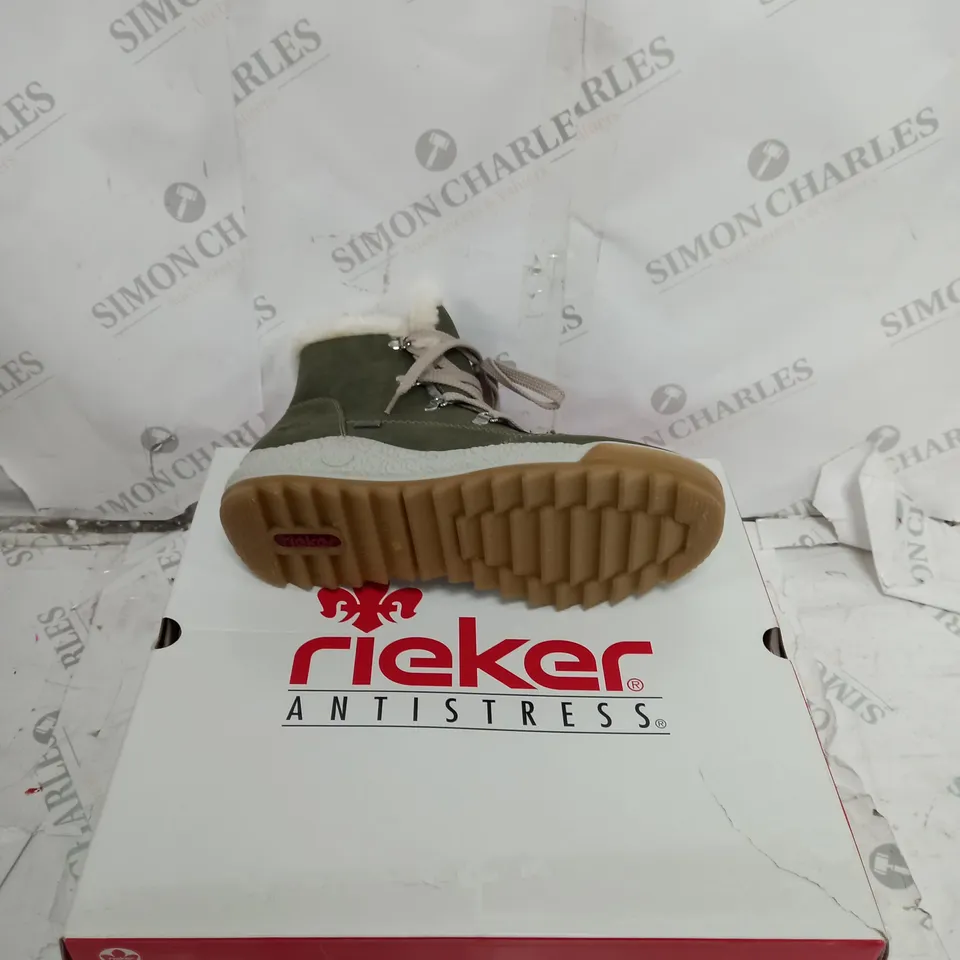 BOXED RIEKER WATER RESISTANT WARM LINED HIKING LACE UP BOOTS, KHAKI - SIZE 6.5