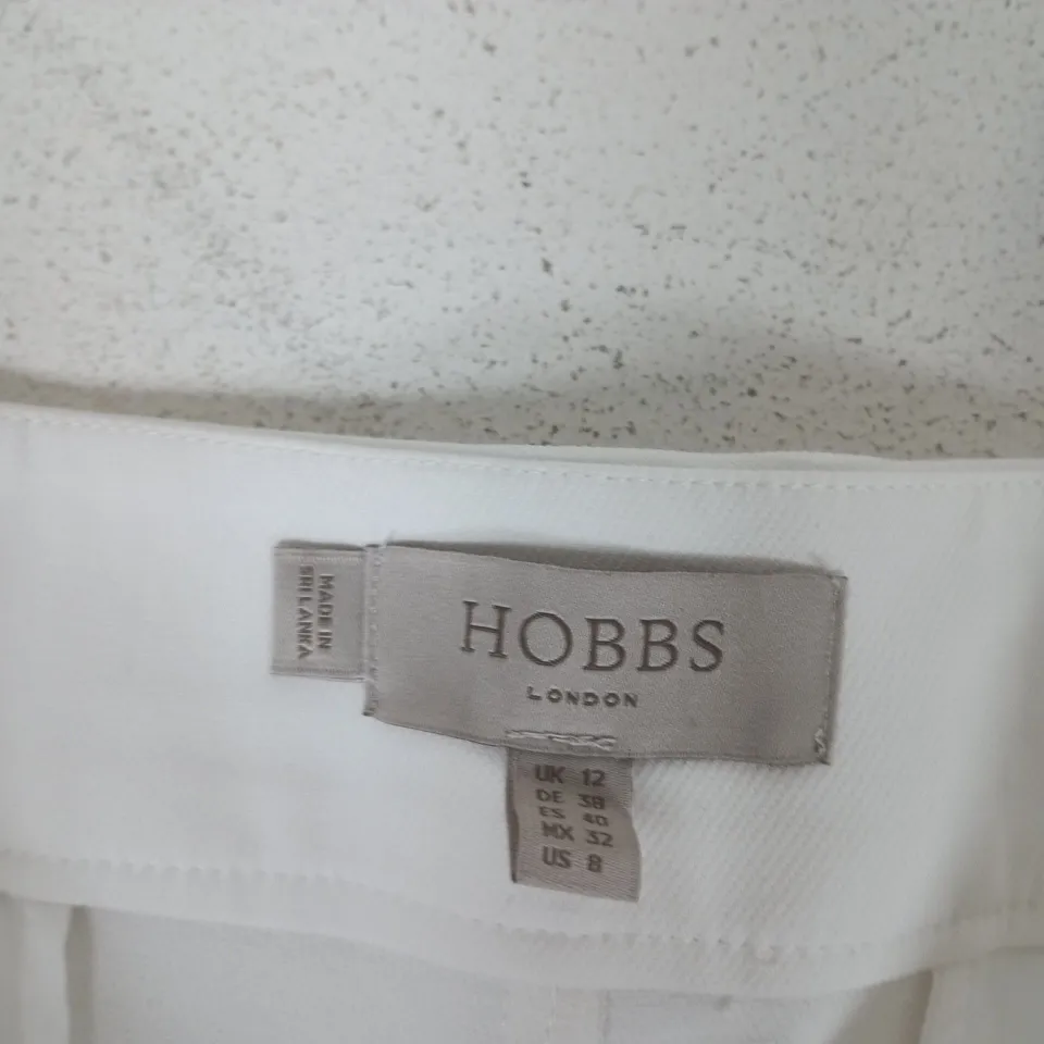 HOBBS LONDON WHITE TROUSERS – UK 12 (DE 38, ES 40, MX 32, US 8)