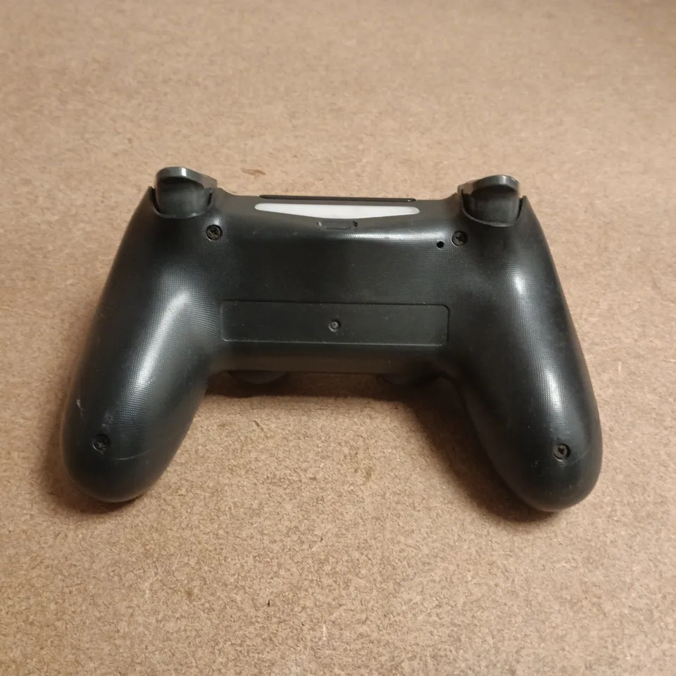 PLAYSTATION 4 DUALSENSE WIRELESS CONTROLLER IN BLACK