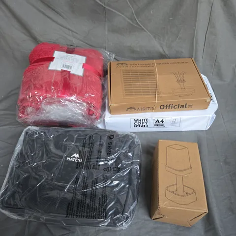 LARGE BOX OF APPROXIMATELY 15 ASSORTED HOUSEHOLD ITEMS TO INCLUDE - BAG - AZZORO TOWEL SET - WHITECOPY PAPER - ETC