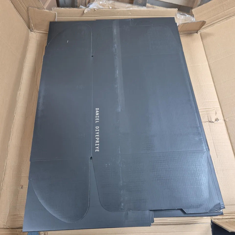 BOX OF DANIEL DIYEPRIYE PACKING BOXES - COLLECTION ONLY 